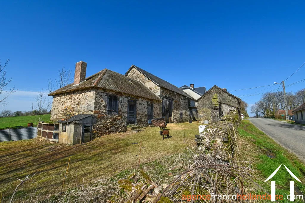 Maison avec gite à vendre la porcherie, limousin, Li1036 Image - 24