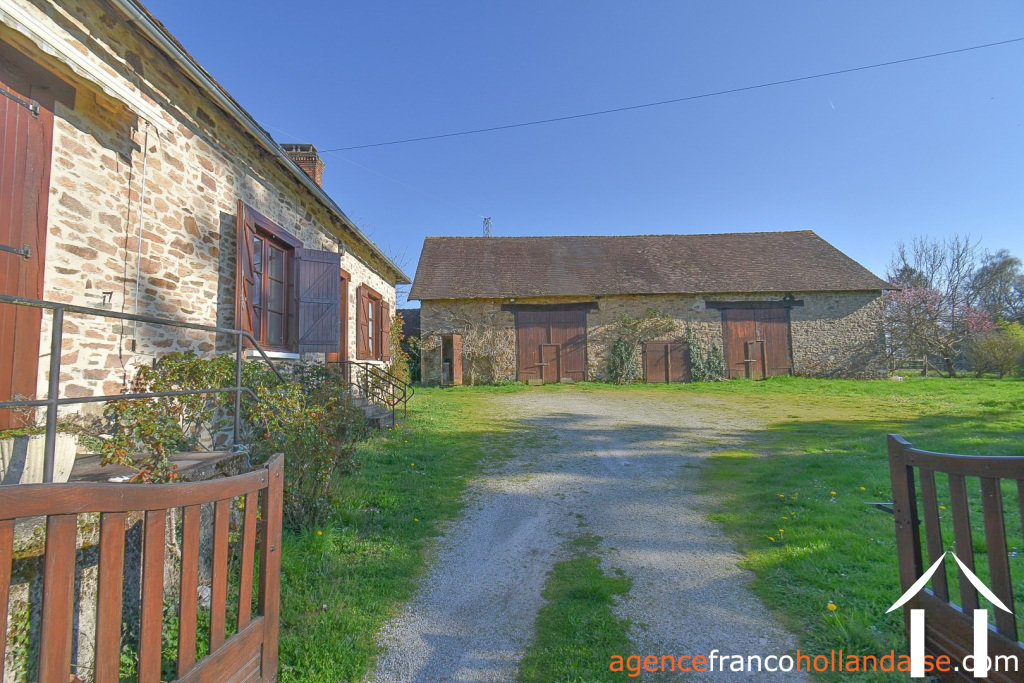 Propriété 1 hectare ++ à vendre meuzac, limousin, Li1039 Image - 29