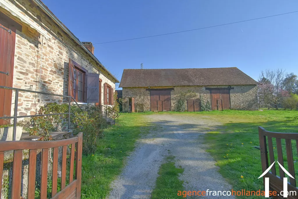 Propriété 1 hectare ++ à vendre meuzac, limousin, Li1039 Image - 29