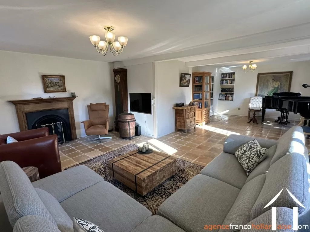 Maison à vendre chalus, auvergne, Li1040 Image - 3