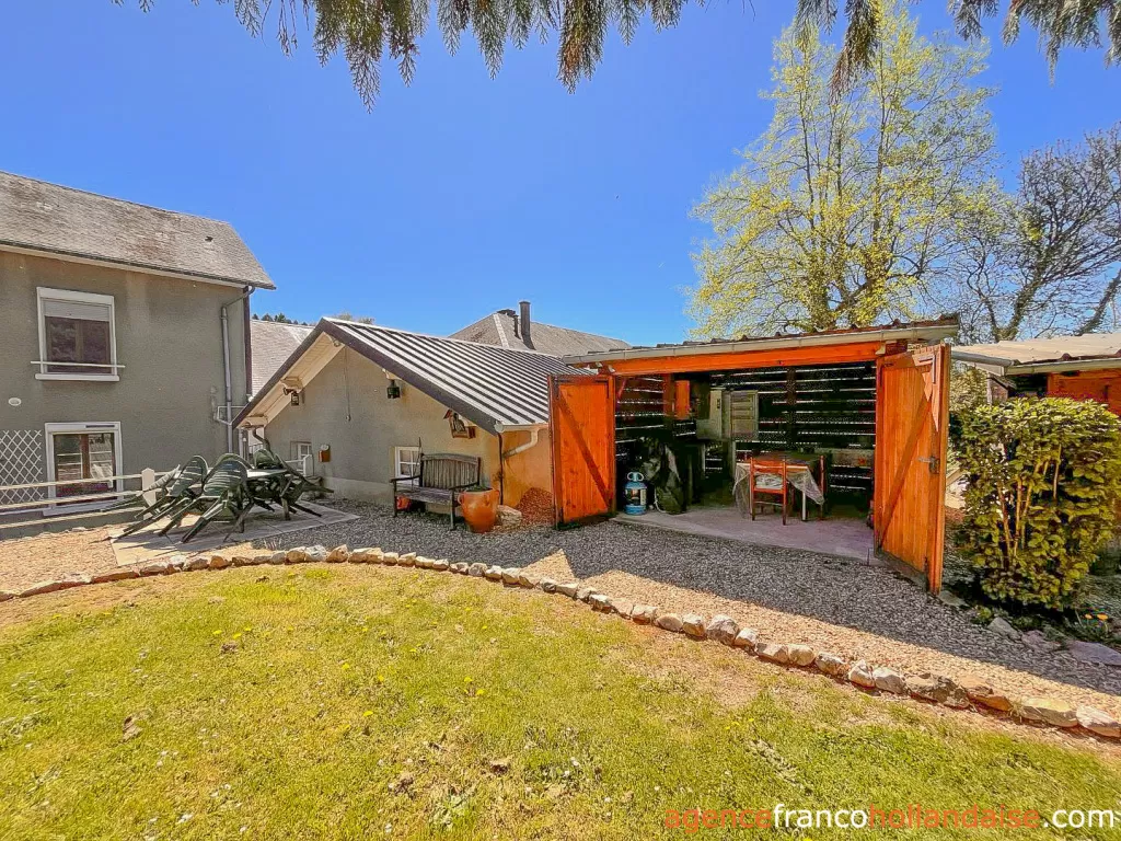 Maison de bourg à vendre chateauneuf la foret, limousin, Li1043 Image - 24