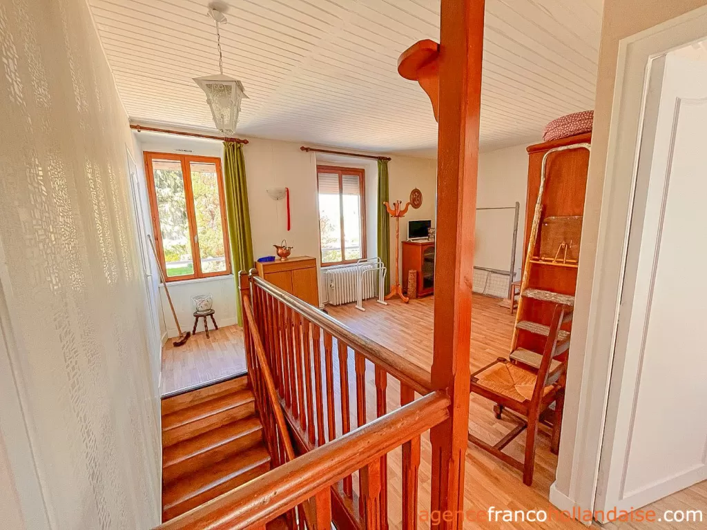 Maison de bourg à vendre chateauneuf la foret, limousin, Li1043 Image - 19