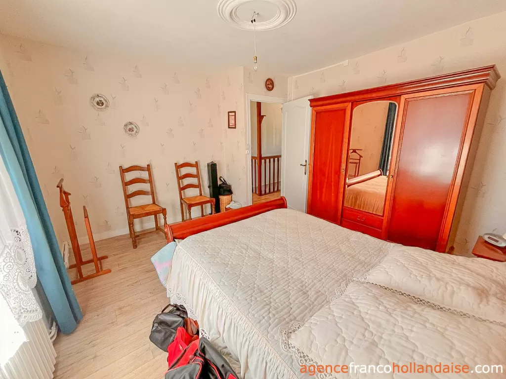 Maison de bourg à vendre chateauneuf la foret, limousin, Li1043 Image - 17