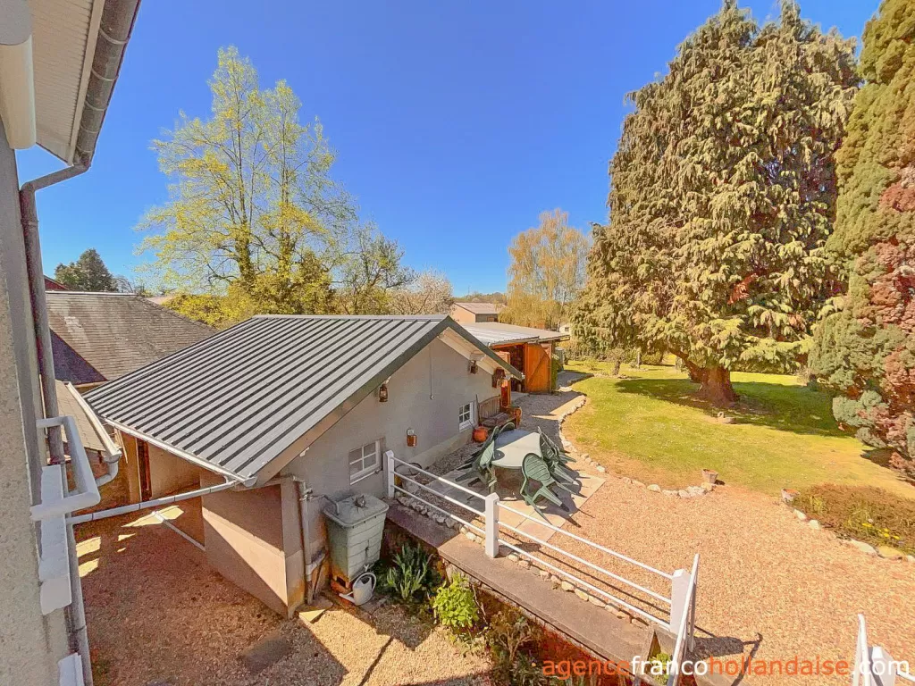 Maison de bourg à vendre chateauneuf la foret, limousin, Li1043 Image - 15