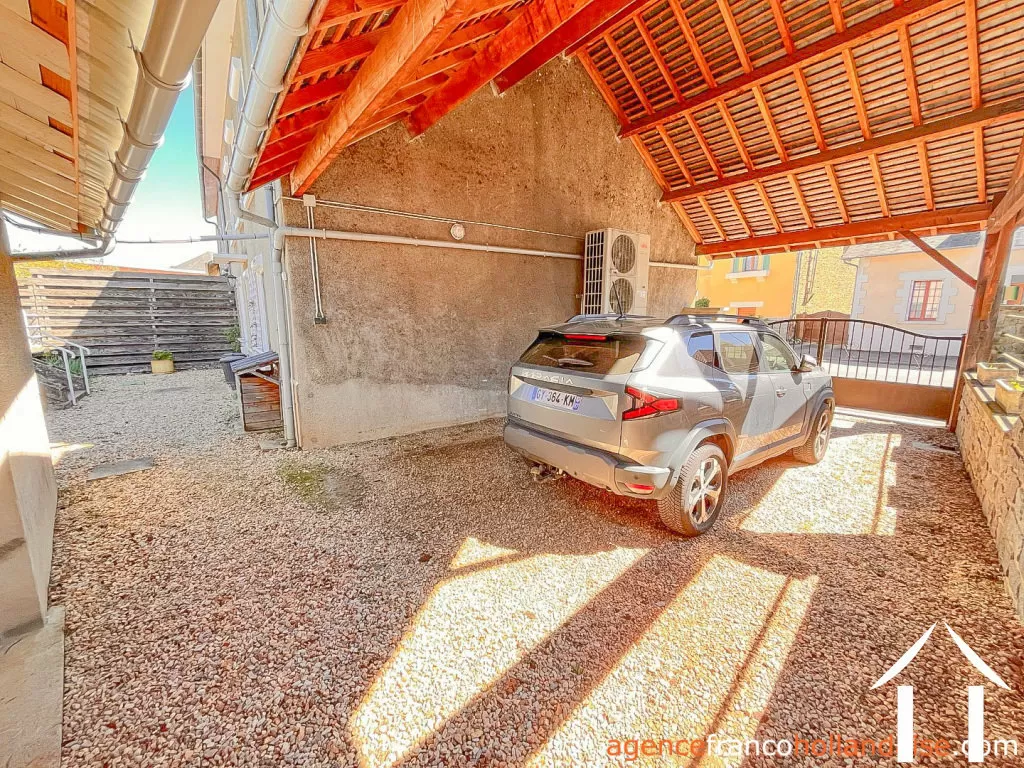 Maison de bourg à vendre chateauneuf la foret, limousin, Li1045 Image - 33