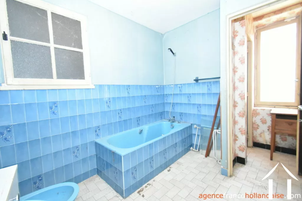 Maison à vendre , Li1046 Image - 9