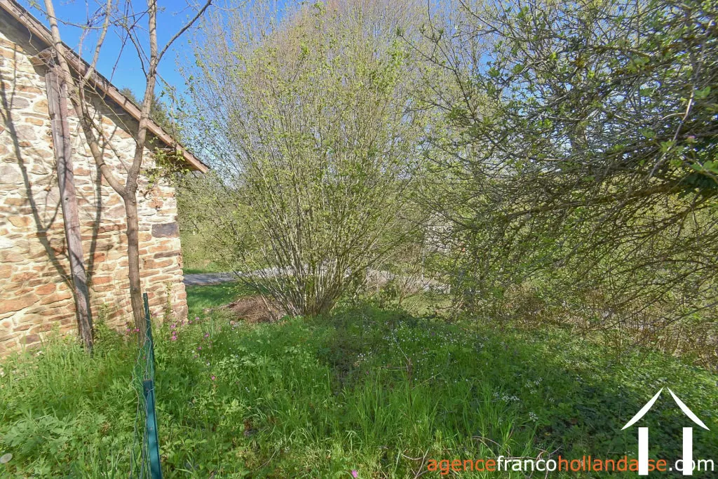 Maison à vendre chateauneuf la foret, limousin, Li1048 Image - 47