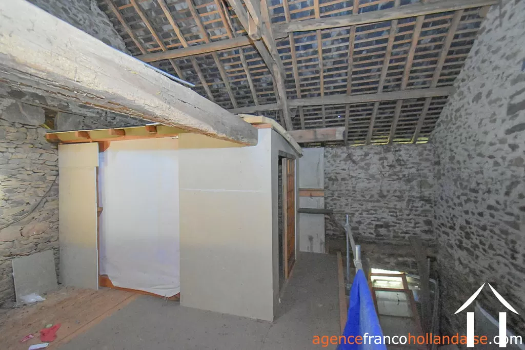 Maison à vendre chateauneuf la foret, limousin, Li1048 Image - 28
