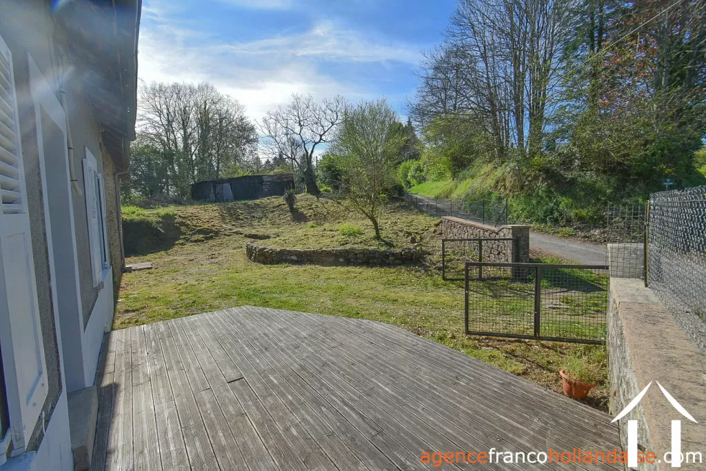 Maison à vendre chateauneuf la foret, limousin, Li1048 Image - 21