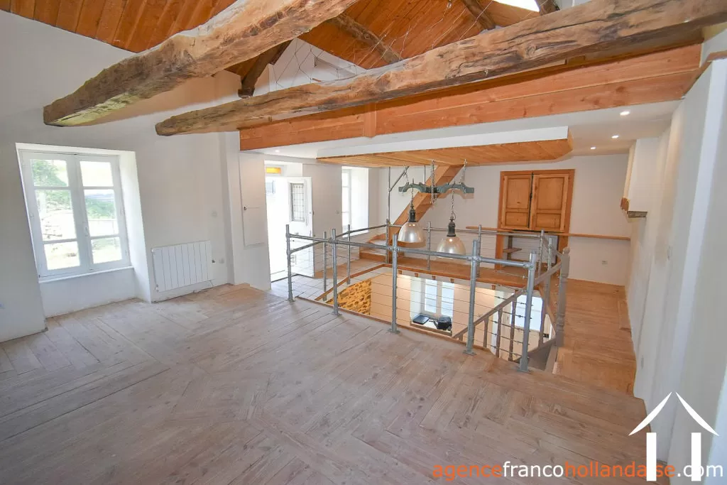 Maison à vendre chateauneuf la foret, limousin, Li1048 Image - 10