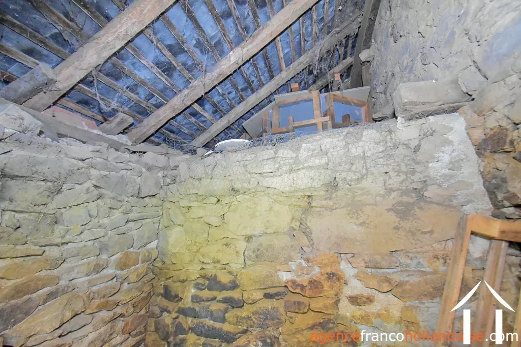 Maison à vendre chateauneuf la foret, limousin, Li1048 Image - 38