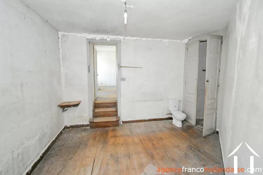 Maison de bourg à vendre chateauneuf la foret, limousin, Li1050 Image - 22