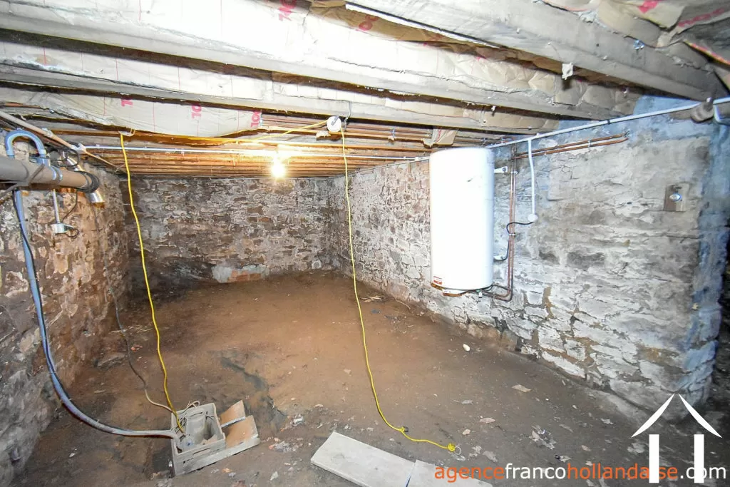 Maison de bourg à vendre chateauneuf la foret, limousin, Li1050 Image - 28