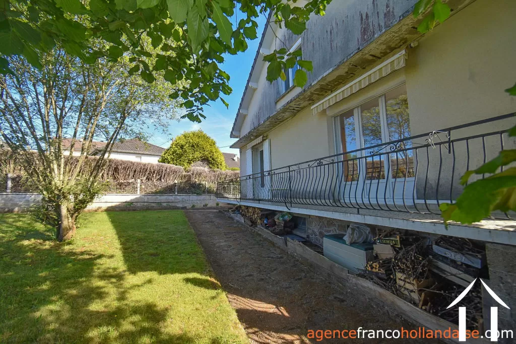Maison de bourg à vendre chamberet, limousin, Li1053 Image - 22