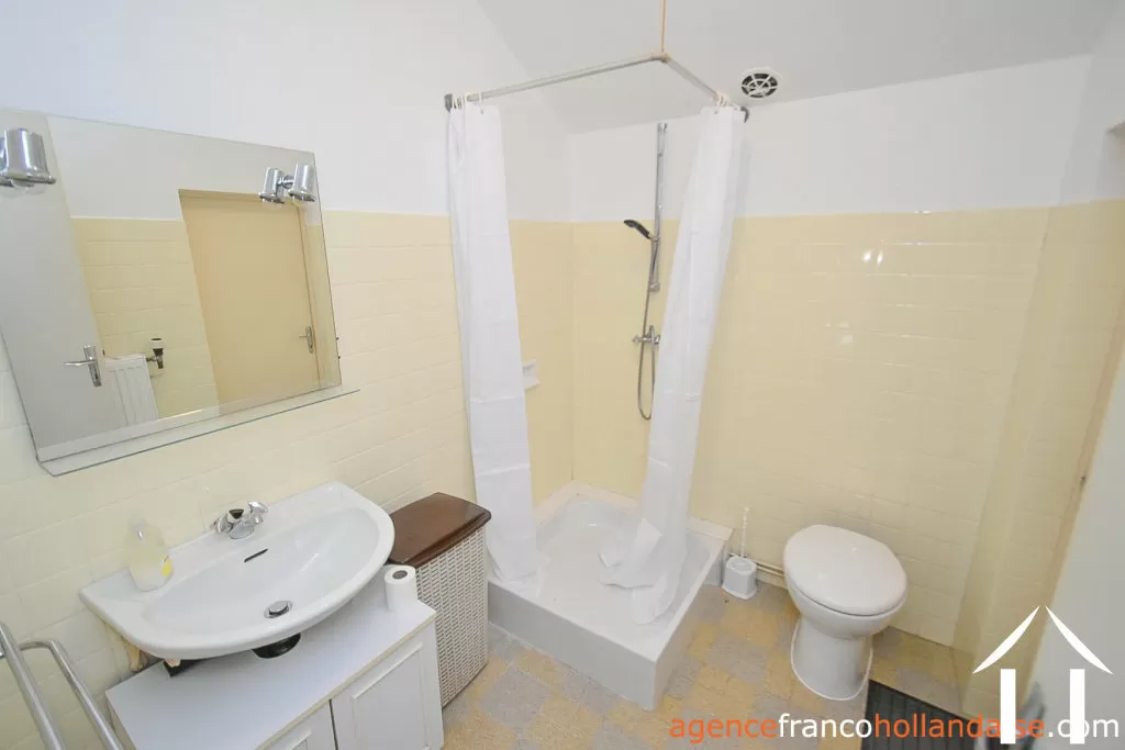 Maison de bourg à vendre chamberet, limousin, Li1053 Image - 18