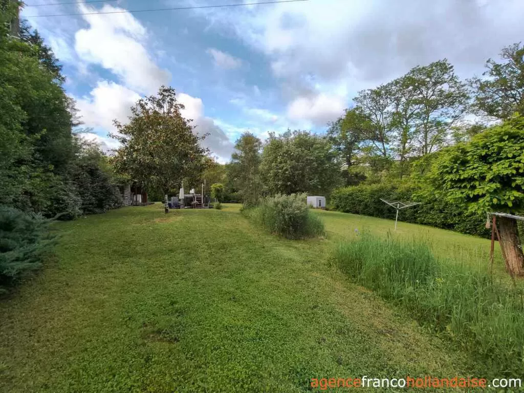 Maison avec gite à vendre rochechouart, limousin, Li1054 Image - 60