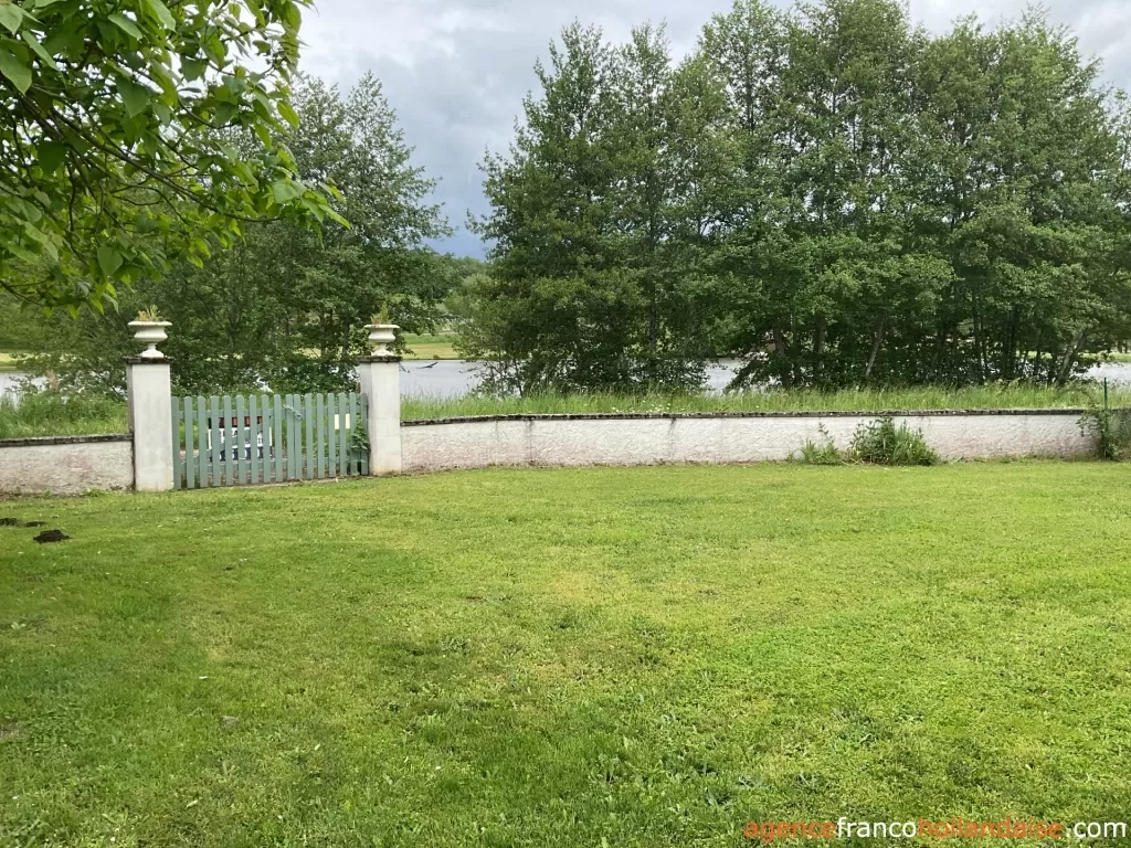 Maison avec gite à vendre rochechouart, limousin, Li1054 Image - 54