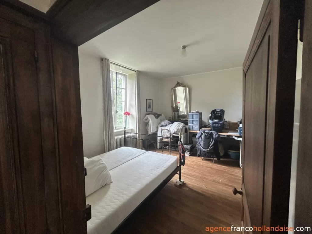 Maison avec gite à vendre rochechouart, limousin, Li1054 Image - 17