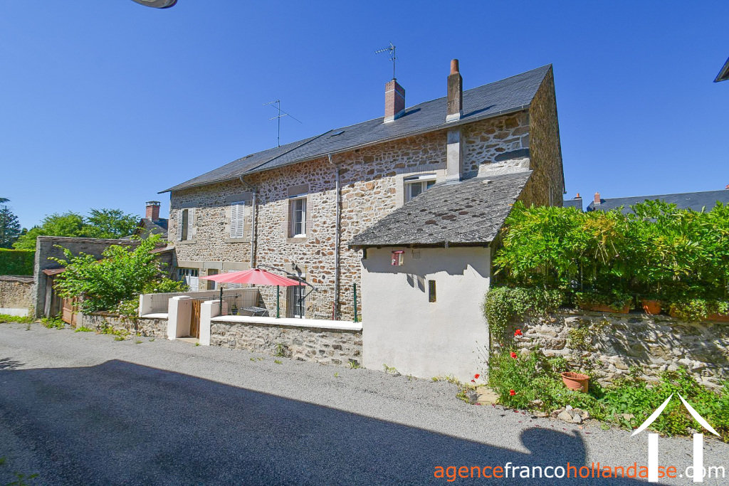 Maison de bourg à vendre la croisille sur briance, limousin, Li1055 Image - 2