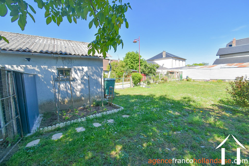 Maison de bourg à vendre la croisille sur briance, limousin, Li1055 Image - 40