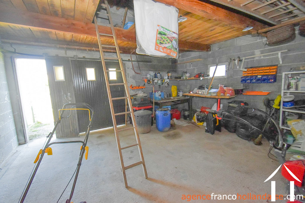 Maison de bourg à vendre la croisille sur briance, limousin, Li1055 Image - 32