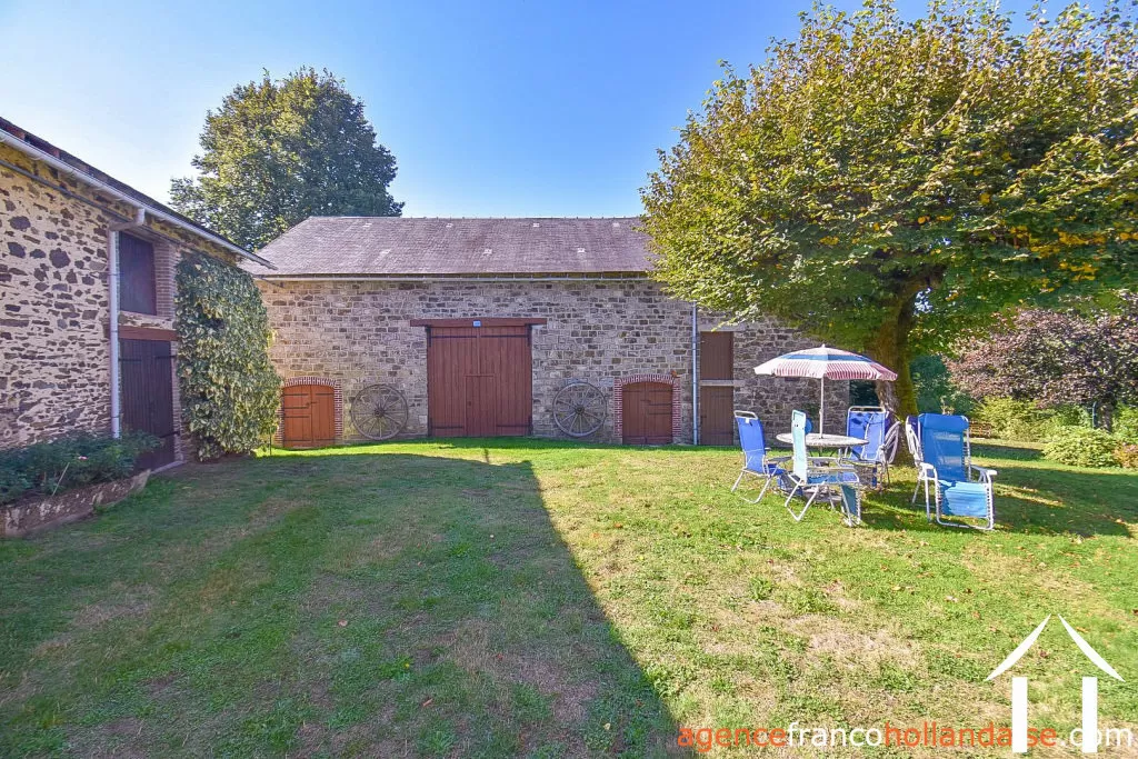 Maison à vendre st meard, limousin, Li1060 Image - 18