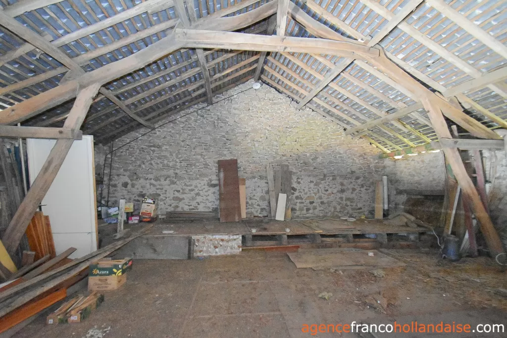 Propriété 1 hectare ++ à vendre chateauneuf la foret, limousin, Li1062 Image - 19