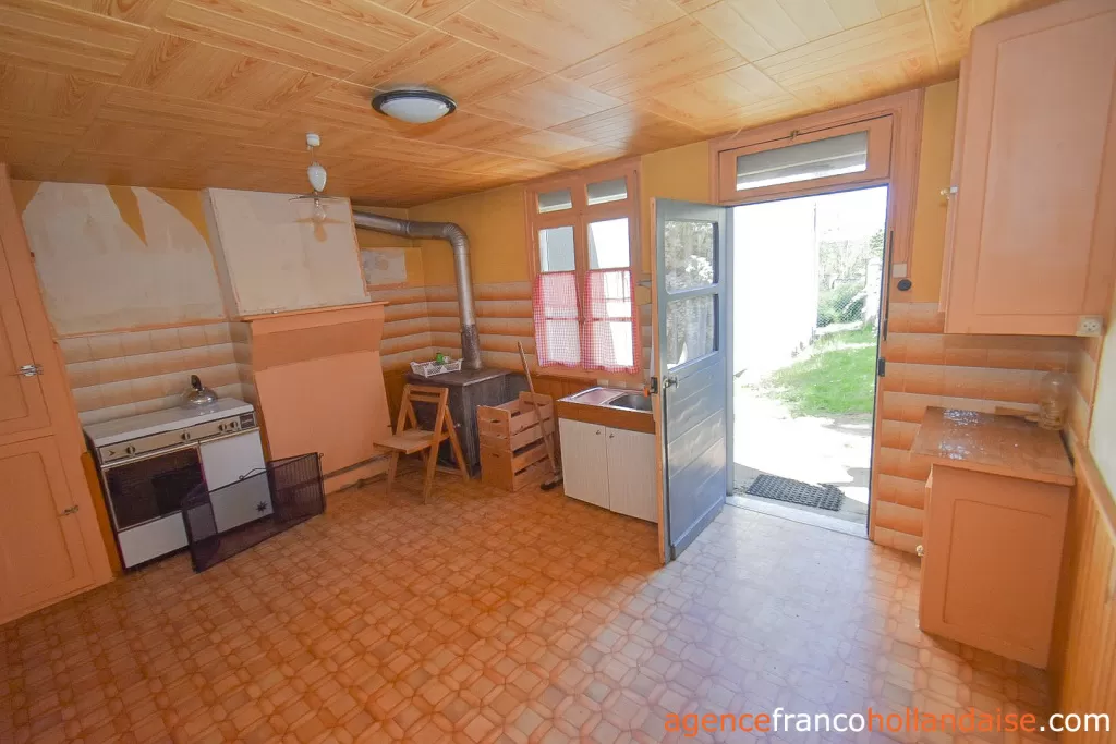 Propriété 1 hectare ++ à vendre chateauneuf la foret, limousin, Li1062 Image - 35