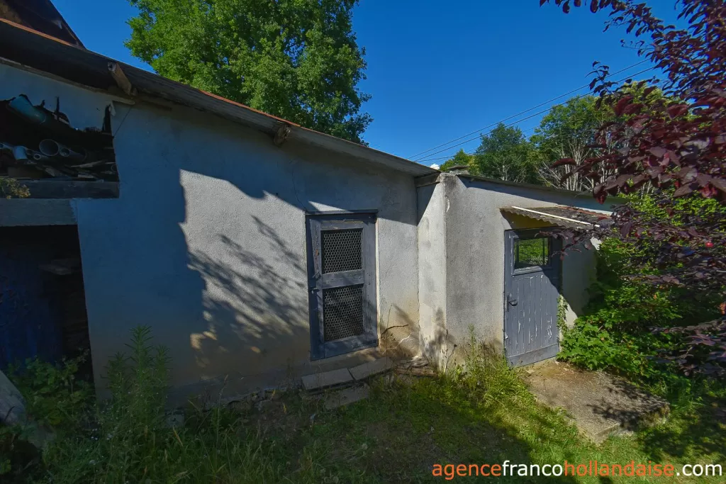 Propriété 1 hectare ++ à vendre chateauneuf la foret, limousin, Li1062 Image - 37