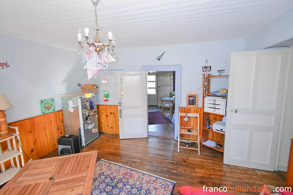Propriété 1 hectare ++ à vendre chateauneuf la foret, limousin, Li1062 Image - 7