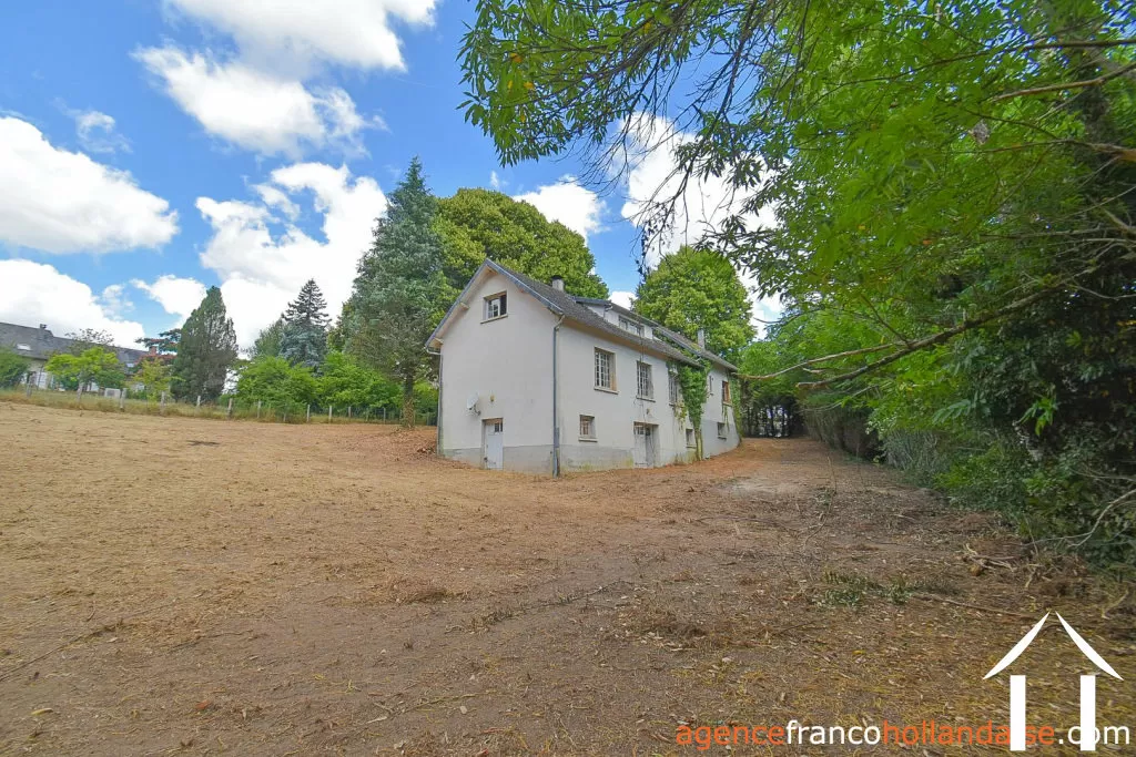 Maison de bourg à vendre meilhards, limousin, Li1063 Image - 28