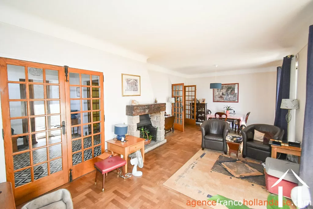 Maison à vendre chateauneuf la foret, limousin, Li1064 Image - 6
