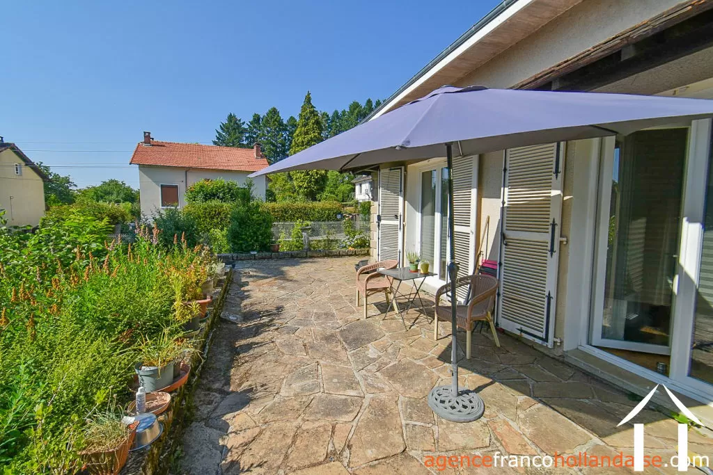 Maison à vendre chateauneuf la foret, limousin, Li1064 Image - 9
