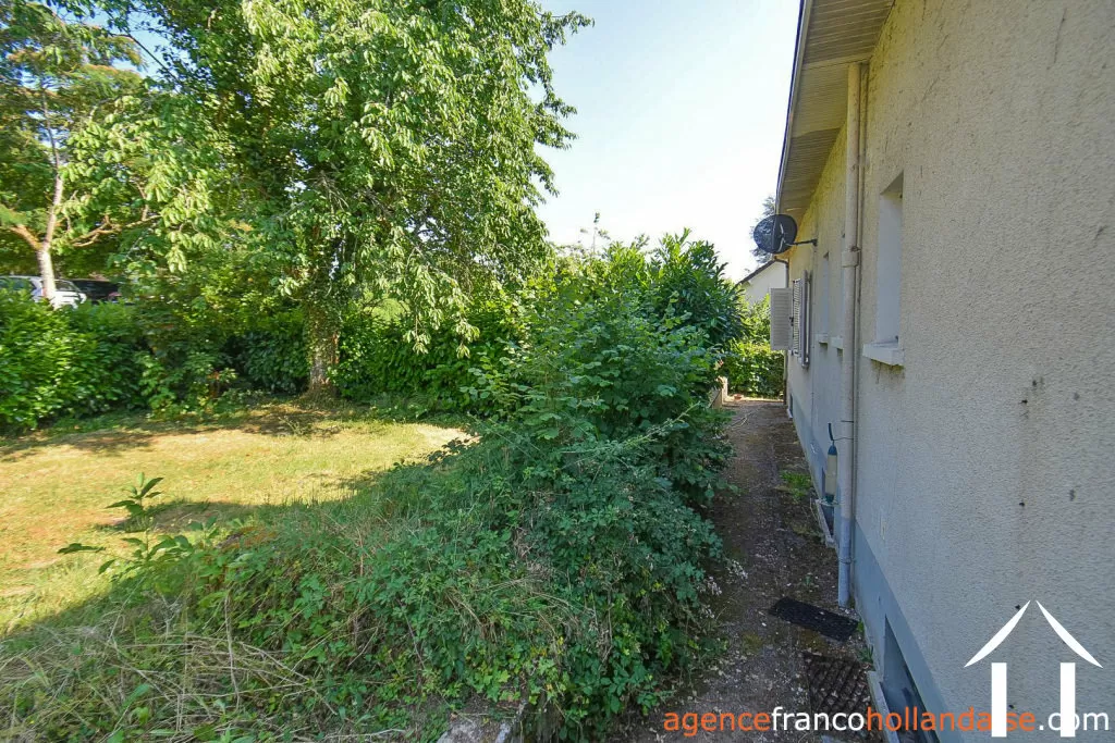 Maison à vendre chateauneuf la foret, limousin, Li1064 Image - 30