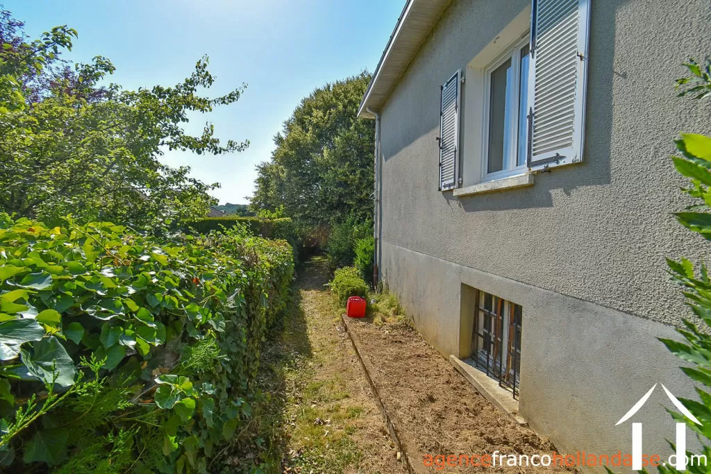 Maison à vendre chateauneuf la foret, limousin, Li1064 Image - 31