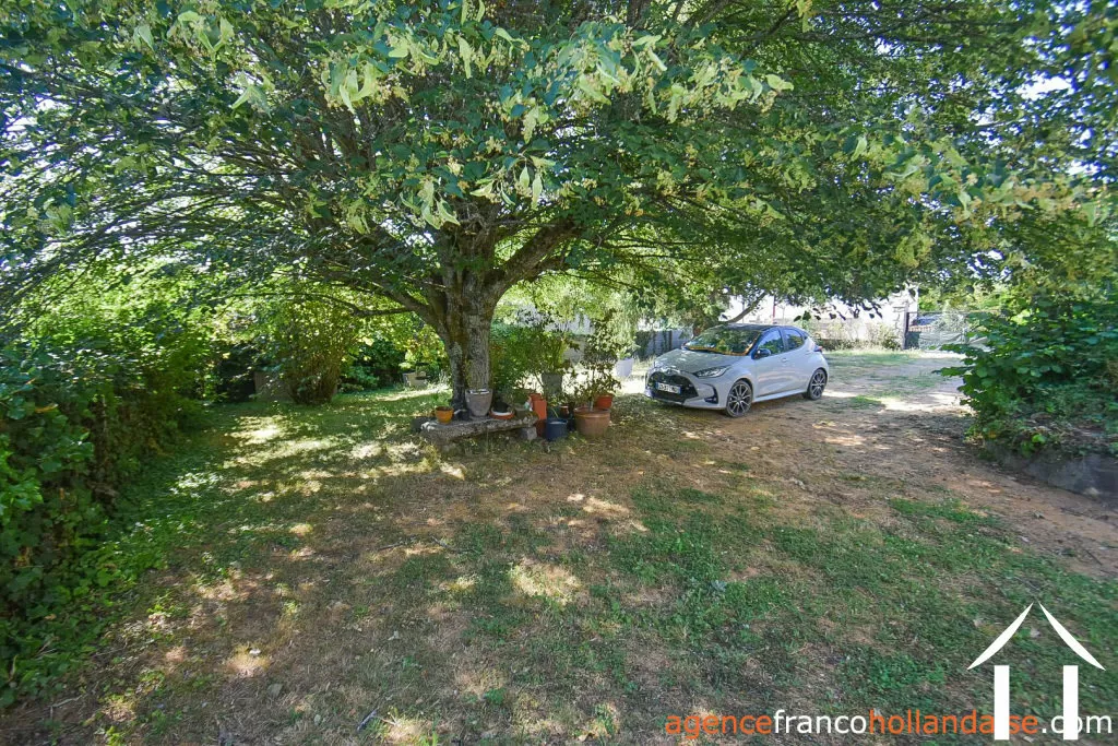 Maison à vendre chateauneuf la foret, limousin, Li1064 Image - 19
