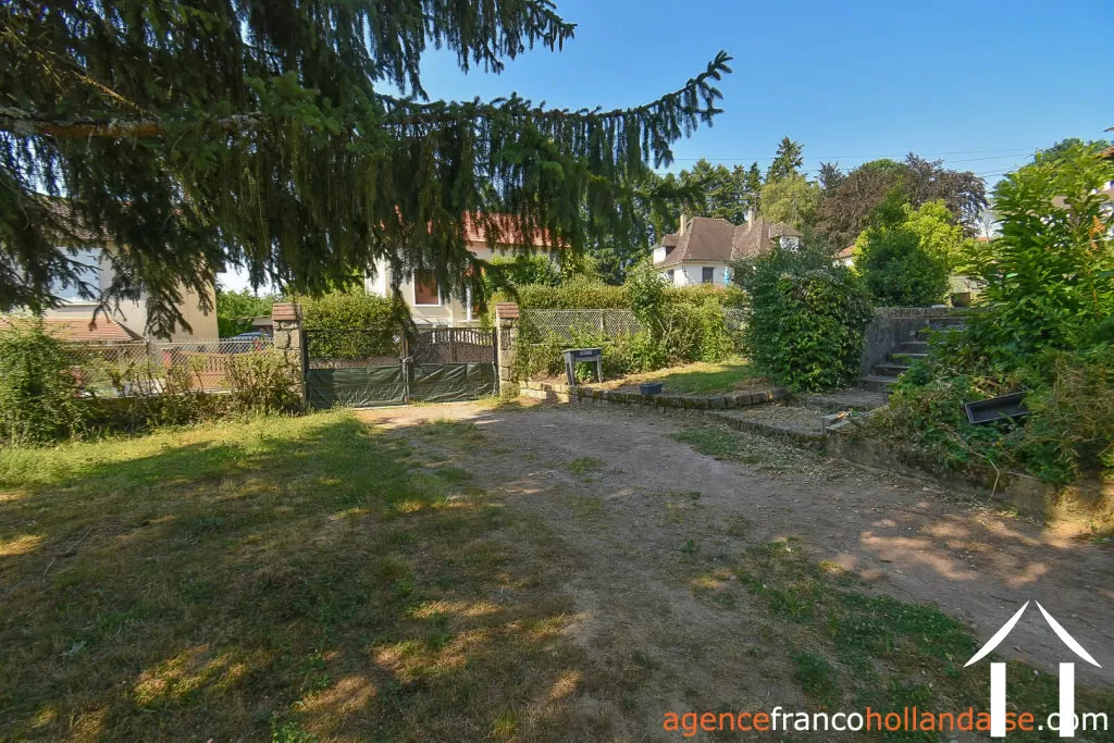 Maison à vendre chateauneuf la foret, limousin, Li1064 Image - 38