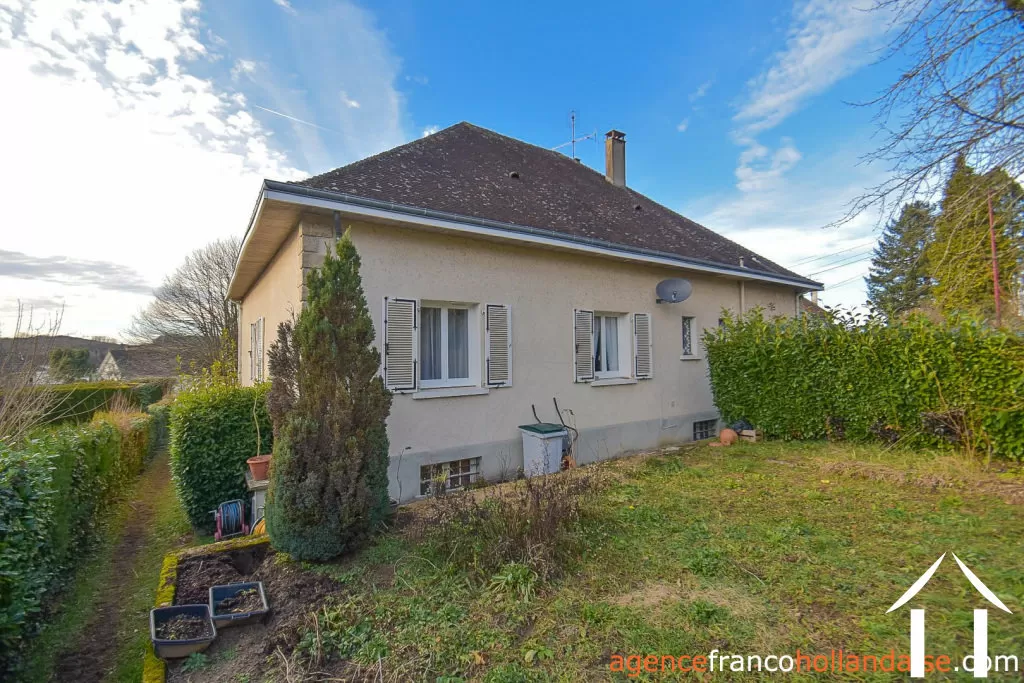 Maison à vendre chateauneuf la foret, limousin, Li1064 Image - 29