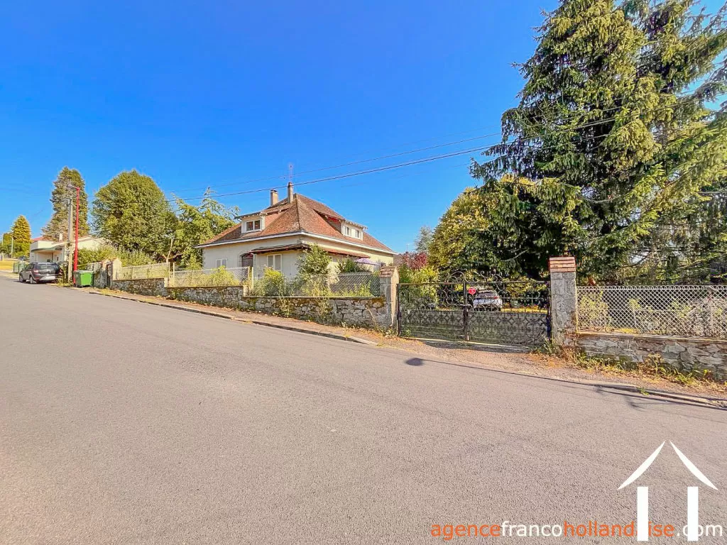 Maison à vendre chateauneuf la foret, limousin, Li1064 Image - 40
