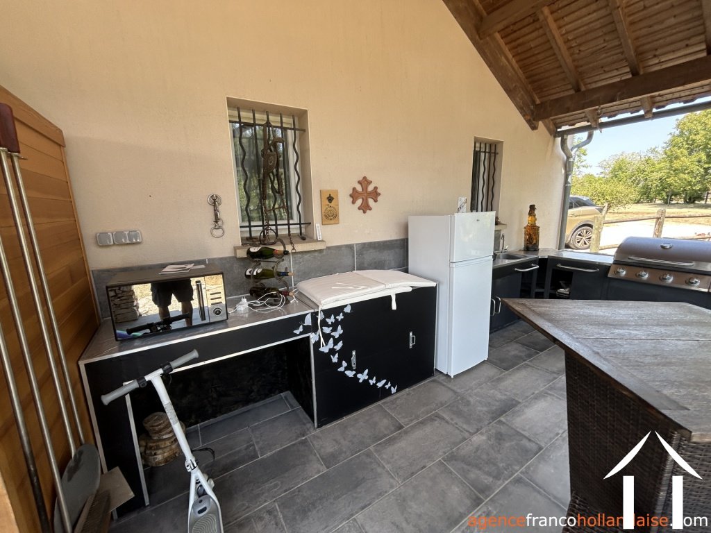 Maison avec gite à vendre brouchaud, aquitaine, Li1068 Image - 26