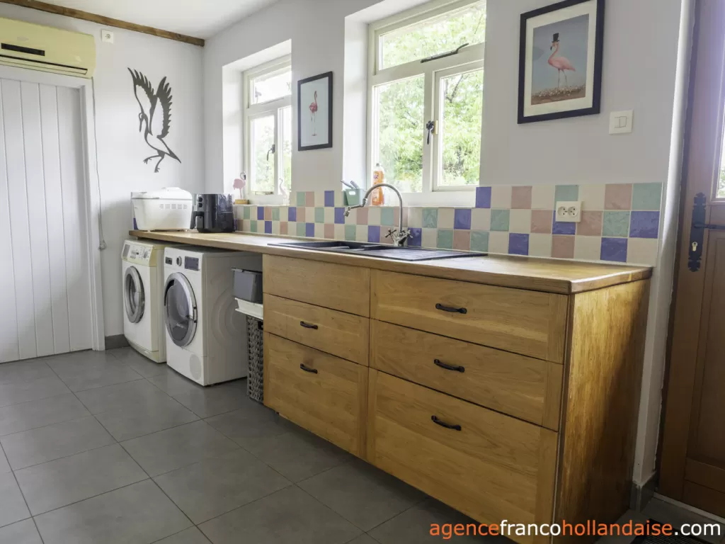 Maison avec gite à vendre lubersac, limousin, Li1070 Image - 13