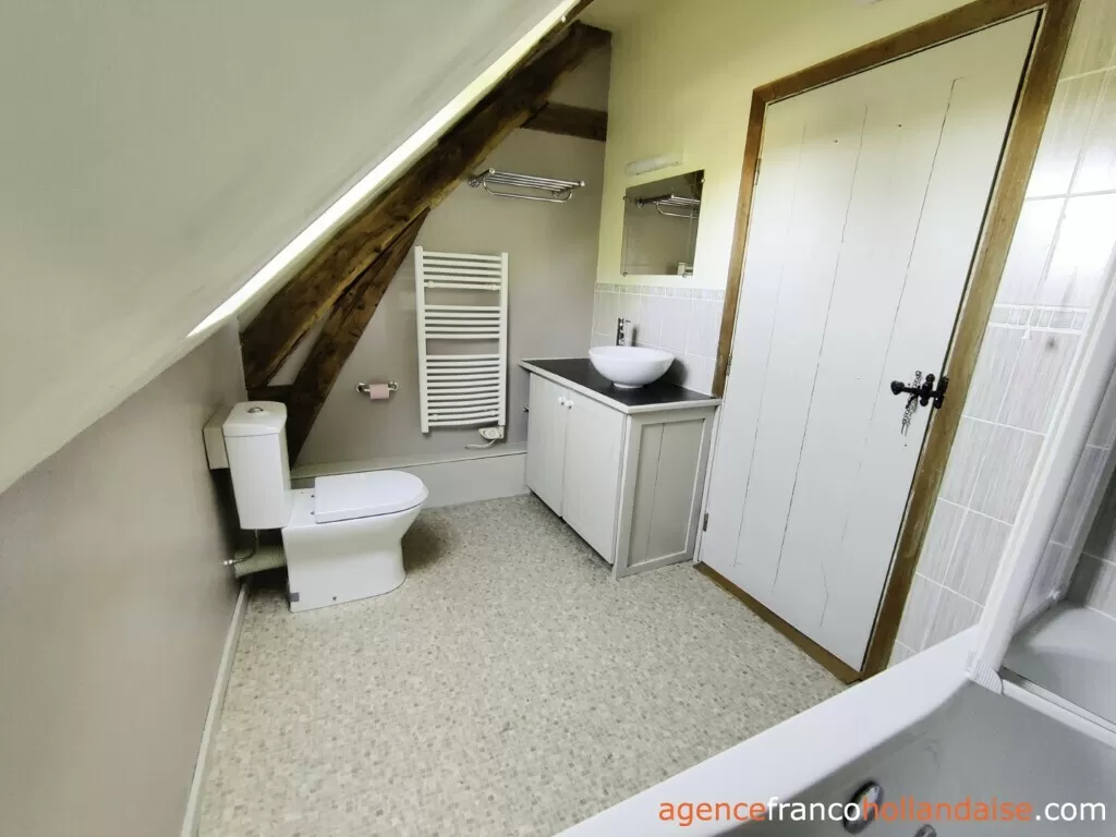 Maison avec gite à vendre lubersac, limousin, Li1070 Image - 22