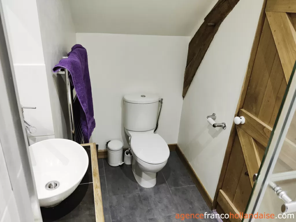 Maison avec gite à vendre lubersac, limousin, Li1070 Image - 24