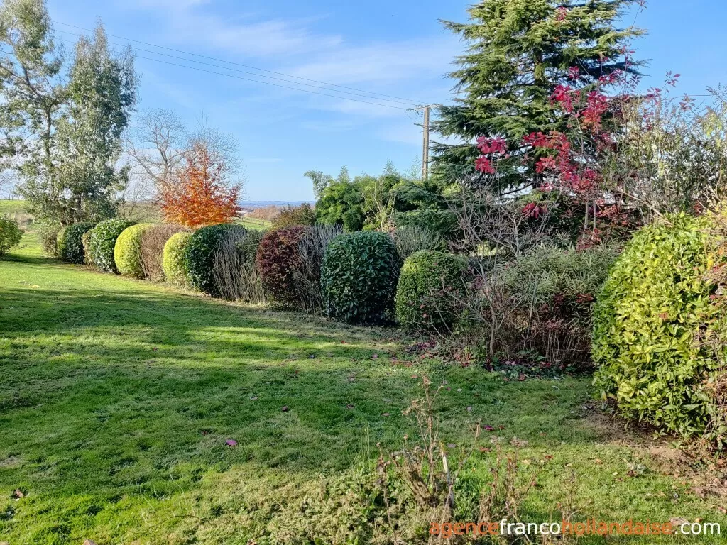 Maison avec gite à vendre lubersac, limousin, Li1070 Image - 43