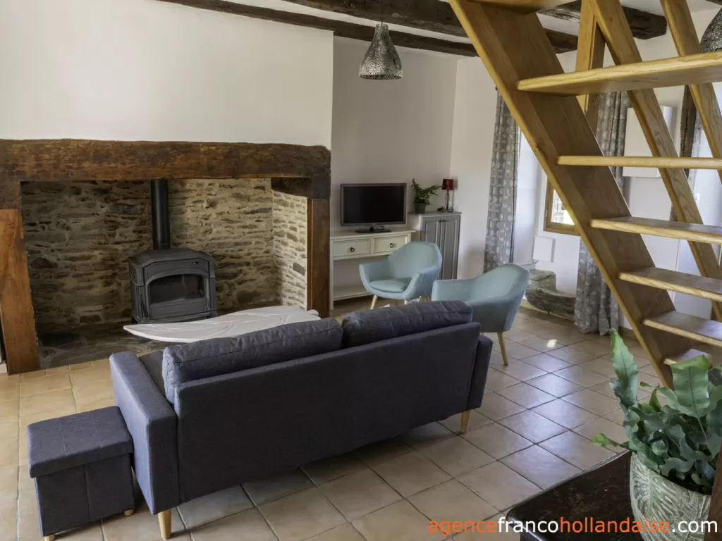 Maison avec gite à vendre lubersac, limousin, Li1070 Image - 49