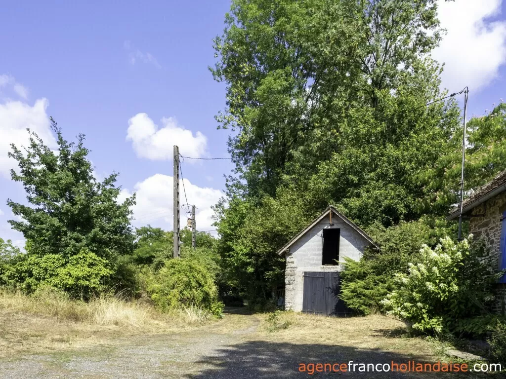Maison avec gite à vendre lubersac, limousin, Li1070 Image - 59