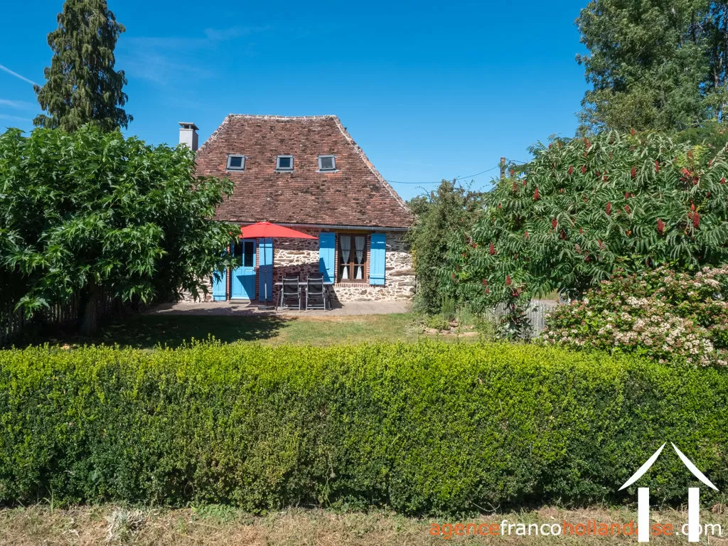 Maison avec gite à vendre lubersac, limousin, Li1070 Image - 60