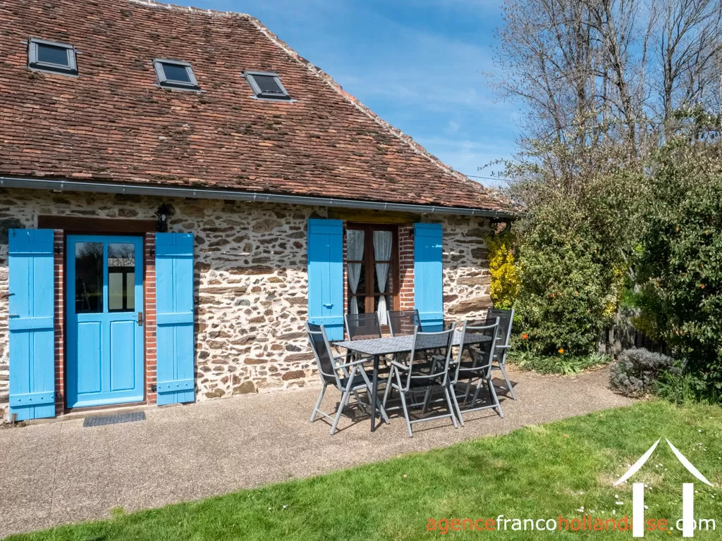 Maison avec gite à vendre lubersac, limousin, Li1070 Image - 76