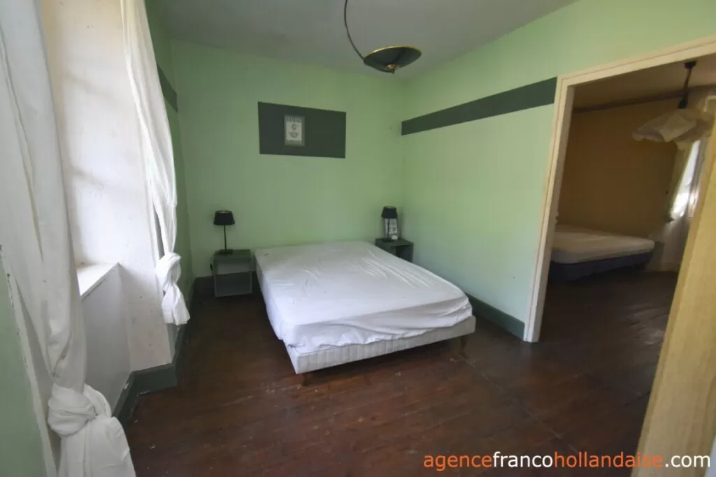 Maison à vendre meilhards, limousin, Li1071 Image - 11