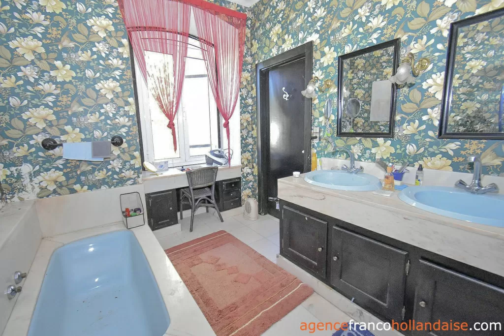 Maison avec gite à vendre st germain les belles, limousin, Li1075 Image - 22